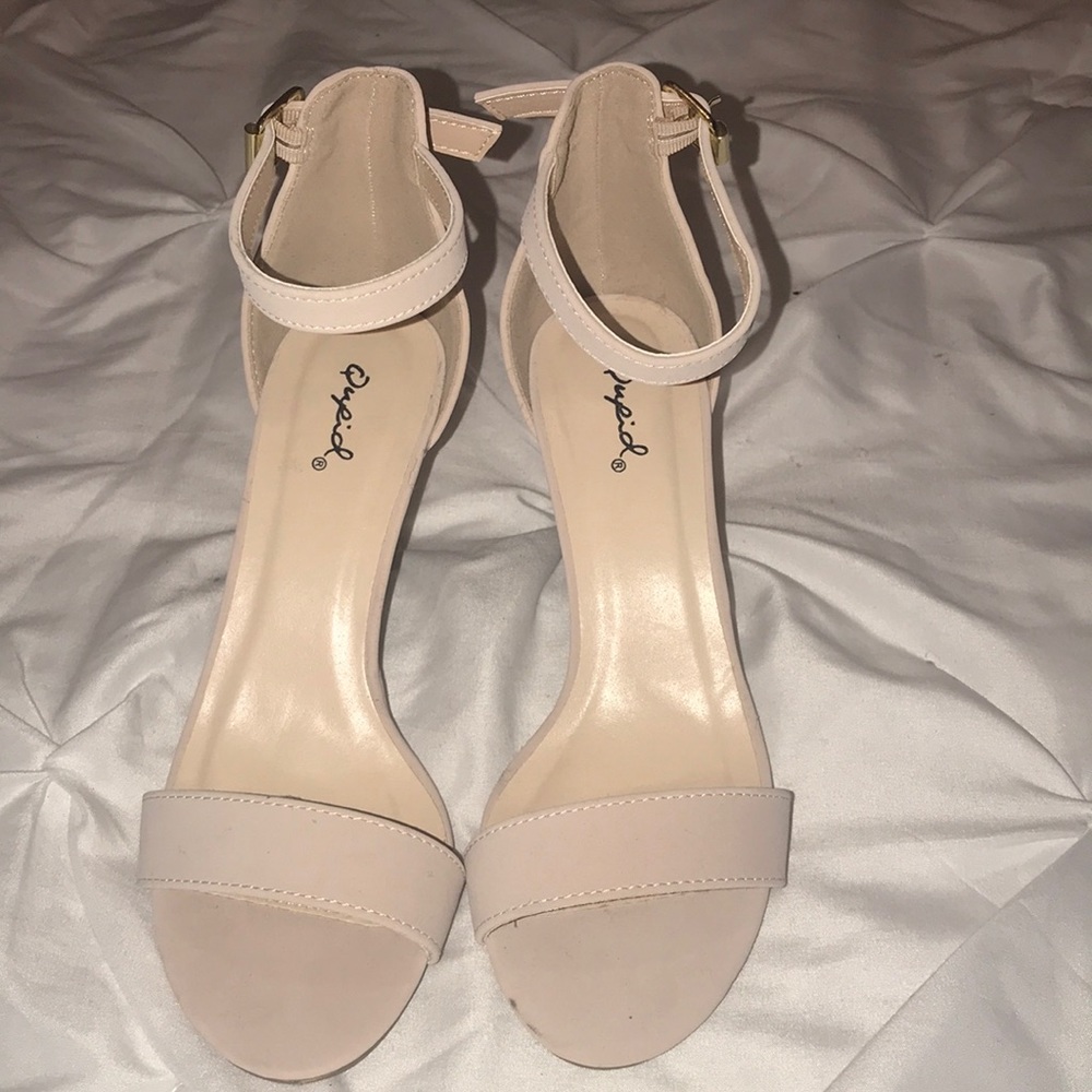 Classic two-piece sandal